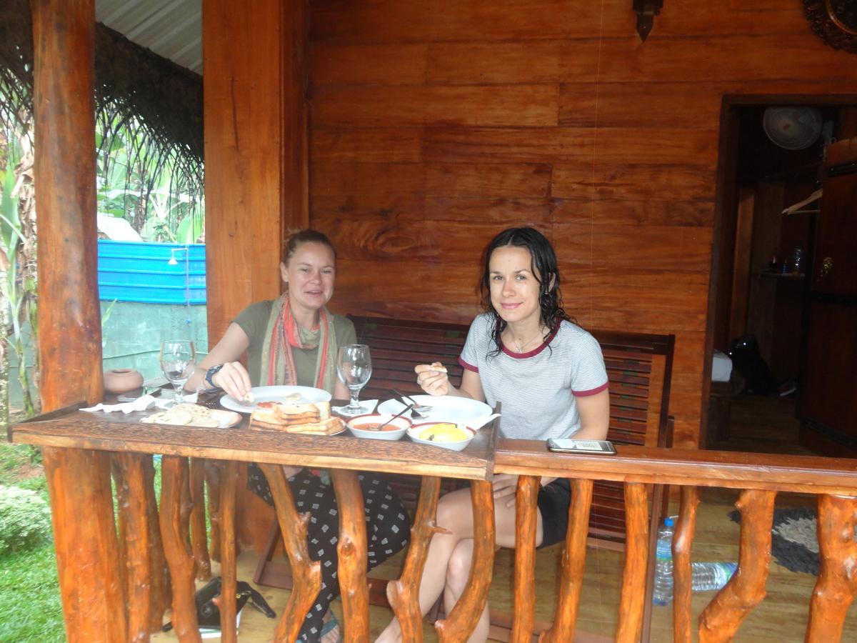 The Green Station Hotel ดิคเวลลา ภายนอก รูปภาพ